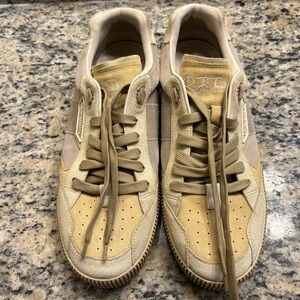 Men's Beige Sneakers